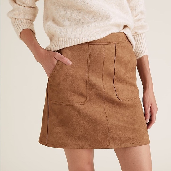 Chic Suedette Shift Mini Skirt NEW Size 6 British Tan Classic Shift Skirt - Picture 4 of 11